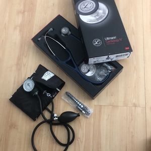 New in Box Littmann Cardiology IV (with FREE adult BP cuff and pen light)